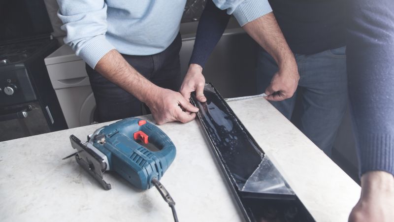 Precise Measurement and Cutting